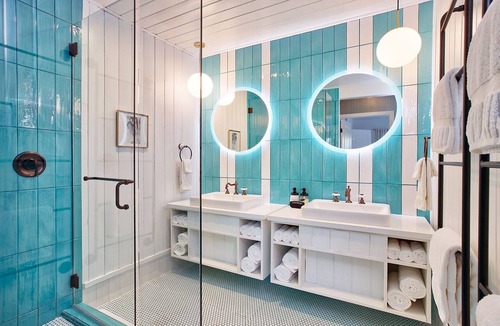 Deepwell Estates Hotel | Dive Palm Springs Hotel - 21 & Over