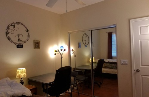 Lancaster Villa | Don Room 4