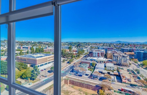 Smart Corner Condo | DOWN TOWN SAN DIEGO!