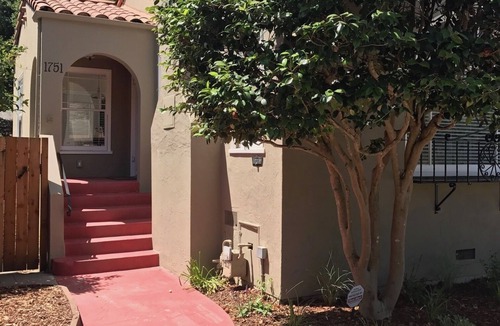 Napa House | Downtown Napa Bungalow on Historic Fuller Park