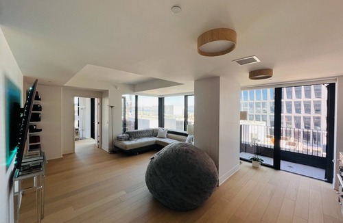 Mission Bay Condo | DREAM Condo in SF~𝐌𝐨𝐬𝐭 𝐢𝐜𝐨𝐧𝐢𝐜 𝐖𝐚𝐭𝐞𝐫𝐟𝐫𝐨𝐧𝐭 & 𝐂𝐢𝐭𝐲 𝐕𝐢𝐞𝐰