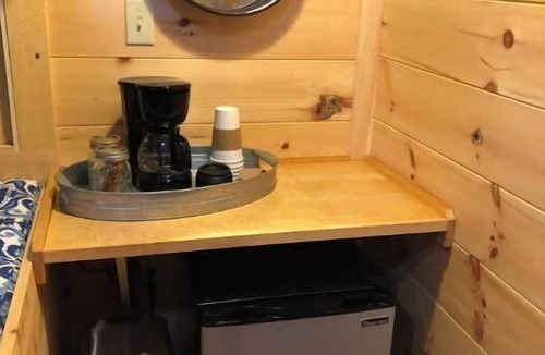 Old Fort Cabin | Dream Weaver Tiny Cabin 4 | Indigo Nature Retreat