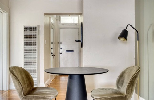 Burlingame Apartment | Dreamy Burlingame 1BR House w/ A/C & W/D, nr Caltrain, by Blueground
