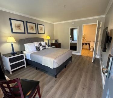 Oceano Hotel | Dune Surfer Inn