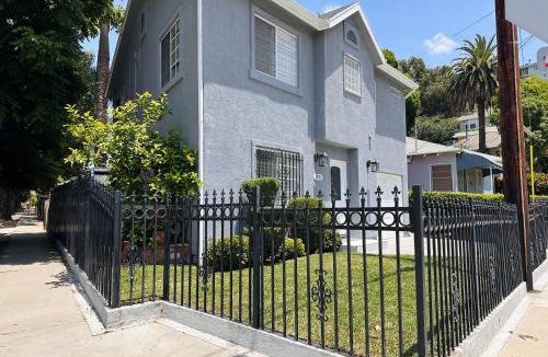 Elysian Heights Villa | Echo House
