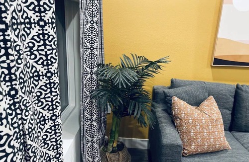 The Flats Apartment | Elegant and modern 2BR/2BA Apartment