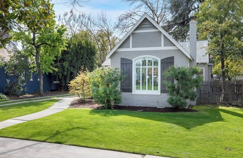 Fresno House | Elegant Historic Fresno High Tudor