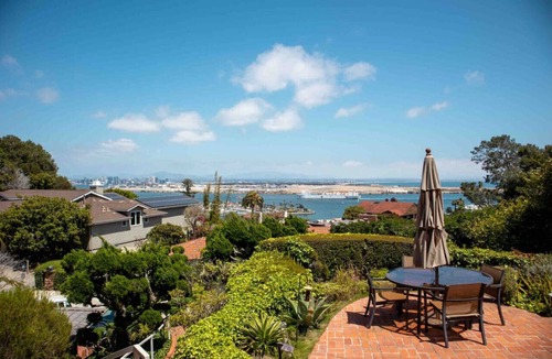 La Playa House | Elevated Luxury: Amazing Views from Hilltop Home