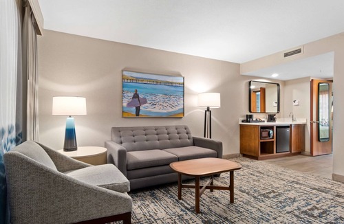 Anaheim Resort Hotel | Embassy Suites by Hilton Anaheim South