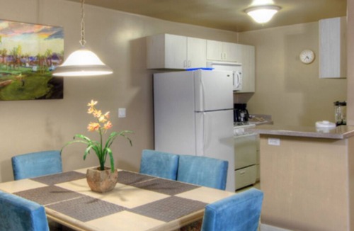 Canyon Corridor Condo | Enjoy That Perfect Palm Springs Getaway With Family or Friends. 2BDR (6)