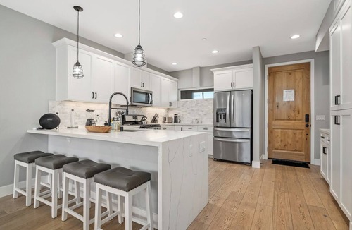 Normal Heights Condo | Entire Brand New 2-Bedroom #5 Luxury Townhouse!