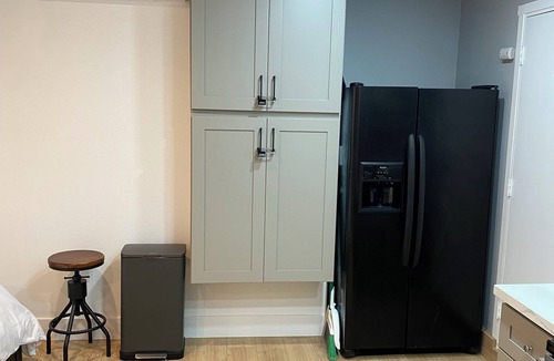 Southwest Anaheim Apartment | Entire guesthouse in Garden Grove, California