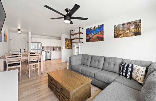North Park Apartment | Experience Trendy 1BR Stay Steps to Dining + Bars