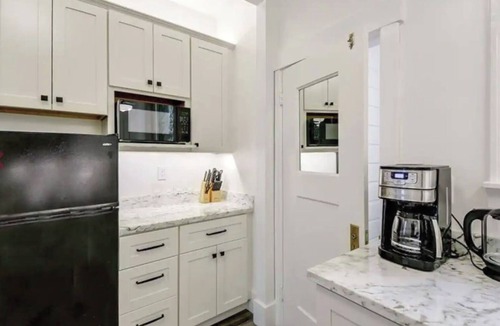 Mission District Apartment | Explore the City from the Beautiful, Victorian, Liberty Hill