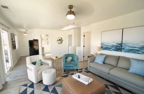 Pacific Beach House | Fabulous 5-bedroom house in sunny San Diego