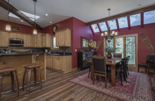 Chamberlands House | Fabulous in every way, Chambers home w/private hot tub, Hoa pool, beach and tennis