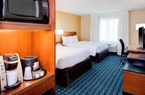 Greenacres Hotel | Fairfield Inn & Suites by Marriott Bakersfield North/Airport