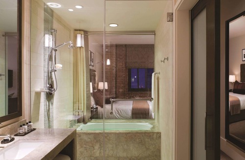 Fisherman's Wharf Hotel | Fairmont Heritage Place, Ghirardelli Square