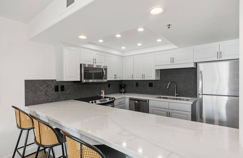 Imperial Beach Condo | Fantastic Views - Oceanfront 2 Bedroom - - Remodeled March 2025