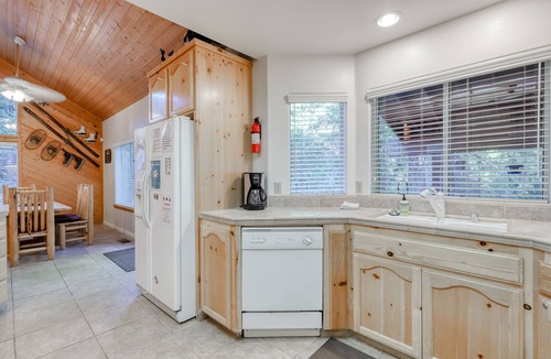 Shaver Lake Cabin | Forest View Home w/Partially Covered Deck - Great for Anglers, Boaters & Skiers