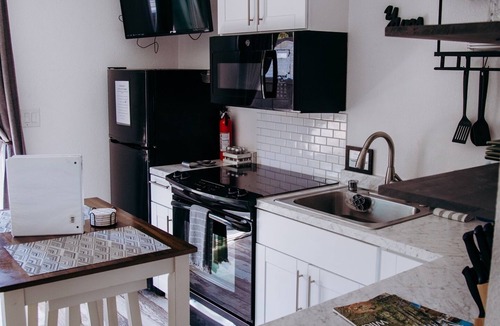 Templeton Apartment | Forest & Vine Cottage in Templeton