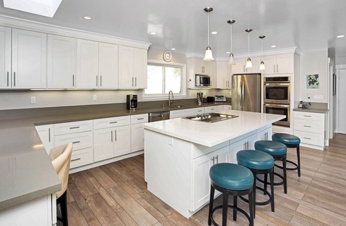 Stinson Beach House | Fresh and Tranquil, Dog Friendly Lagoon Home