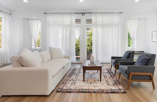 Sunland-Tujunga House | Fully Remodeled Luxury Home - Clear Mountain Views