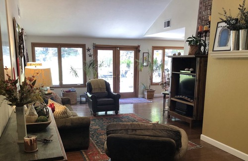 Benicia House | Furnished 3 Bedroom house - fully renovated