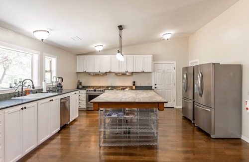 Mariposa House | Gateway To Yosemite 10 Acre Private Estate