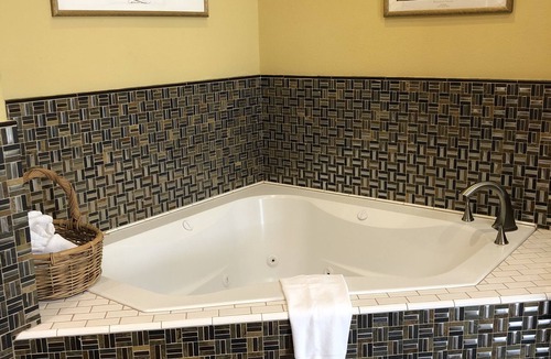 Glen Ellen Hotel | Glen Ellen Inn
