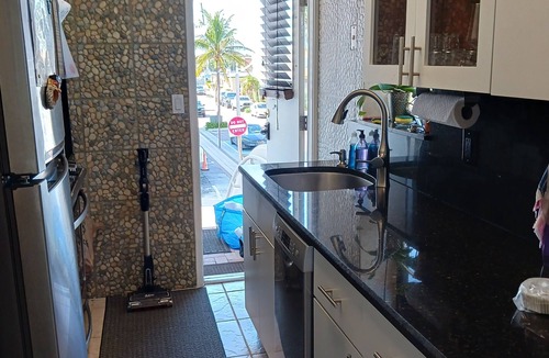 Hollywood Condo | Gorgeous 360° Oceanfrnt Views* In the heart Famous Broadwlk*$Free Off St Park$*
