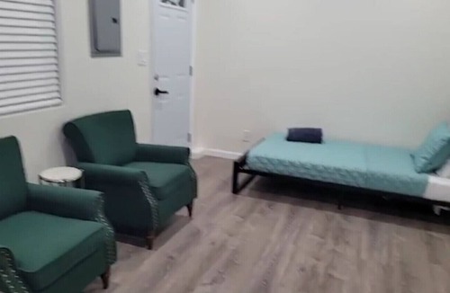 East Palo Alto Apartment | Gorgeous apartment, Menlo Park & Palo Alto border