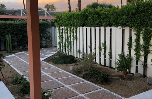 Palm Desert Cottage | Gorgeous Mid-Century Cottage! Private Yard, Views, Fireplace, Walk to El Paseo!