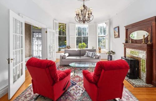 Haight-Ashbury House | Gorgeous Victorian Flat