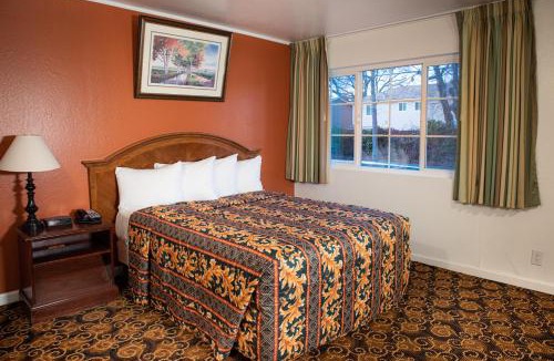 Santa Clara Hotel | Granada Inn