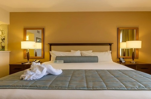 Carlsbad Resort | Grand Pacific Palisades - 2 Bedroom - Sleeps 6. Next to Carlsbad Legoland