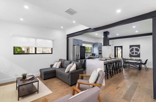 Coral Terrace House | Group-Friendly Home | Patio & Parking for 5