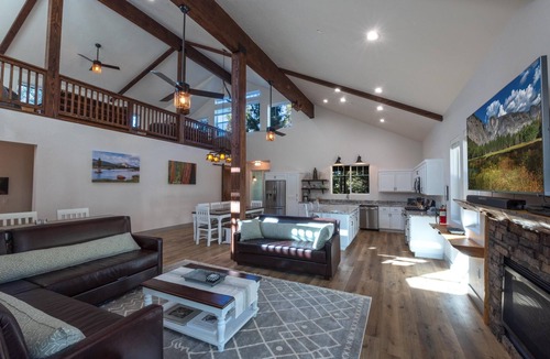 Yosemite National Park House | Half Dome Loft