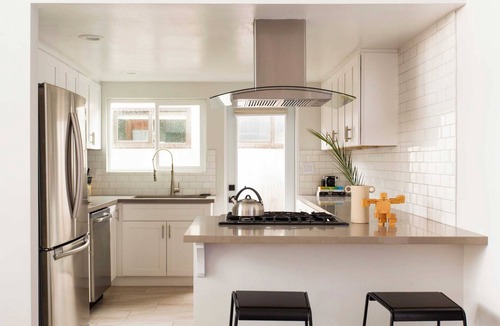 Beach Barber Tract Condo | Hamilton I by Avantstay Beach House! Rooftop Deck Newly Renovated Bungalow