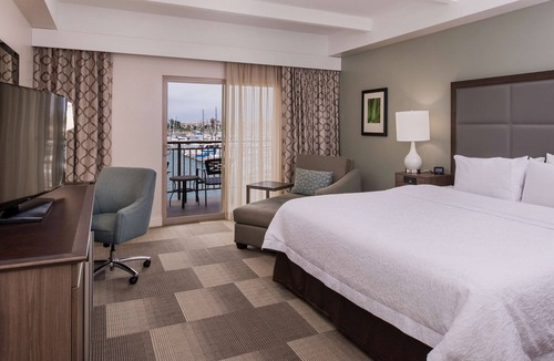 Hollywood Hotel | Hampton Inn Channel Islands Harbor/Oxnard