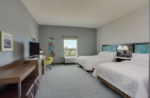Pompano Isles Hotel | Hampton Inn Fort Lauderdale Pompano Beach