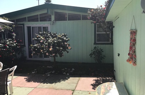 Aptos Cottage | Happy House by the Sea