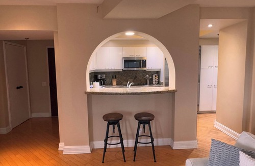 Pacific Terrace Condo | Harbor Club Luxury Condo in the Gaslamp District of downtown San Diego