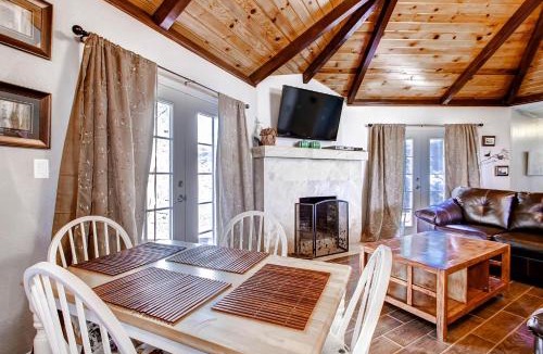 Yosemite Forks House | Harmony Hilltop Hideaway