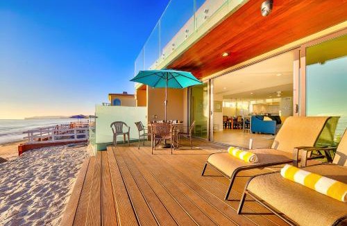 Capistrano Beach House | Hawaiian Style on Beach Rd