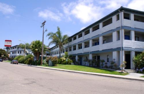 Midway-Pacific Highway Hotel | Heritage Inn San Diego