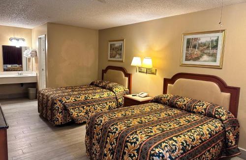 Patton Hotel | Highland Inn