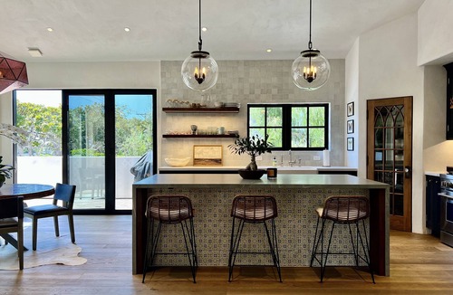 South Redondo House | Highly reviewed unique experience. Please message me for availability!