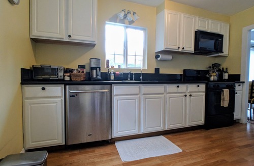 Beverly Glen House | Hillside Private House 2BD 2BR Bel Air Hills close to UCLA