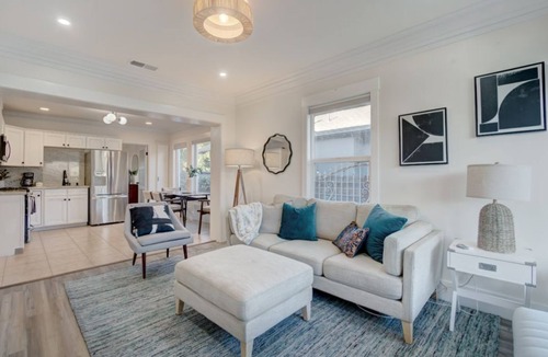 Logan Heights House | Historic Barrio Logan Bungalow